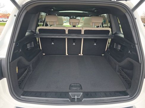 New 2026 Mercedes-Benz GLB 250 4MATIC image 17