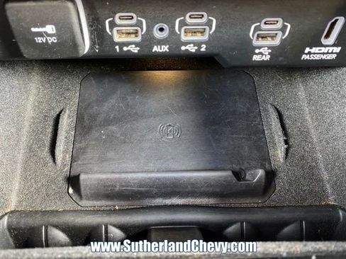 Used 2022 Jeep Grand Wagoneer Series III w/ Rear Seat Video Group 1 AWD/4WD image 37