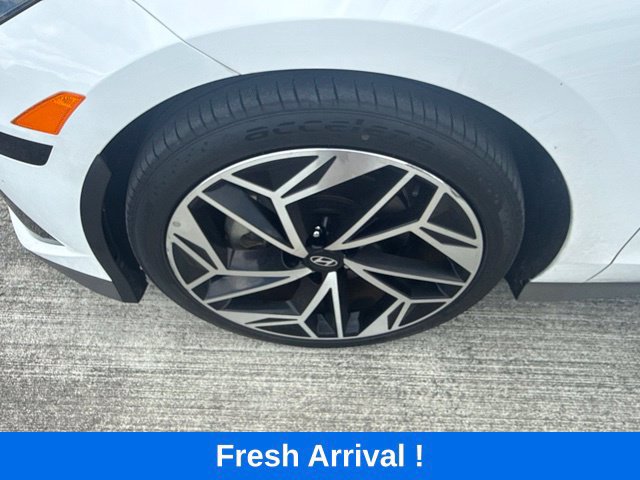 Used 2023 Hyundai Ioniq 6 SEL RWD image 21