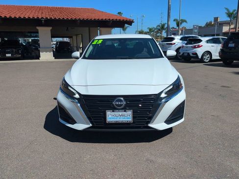 Used 2023 Nissan Altima 2.5 S FWD image 3