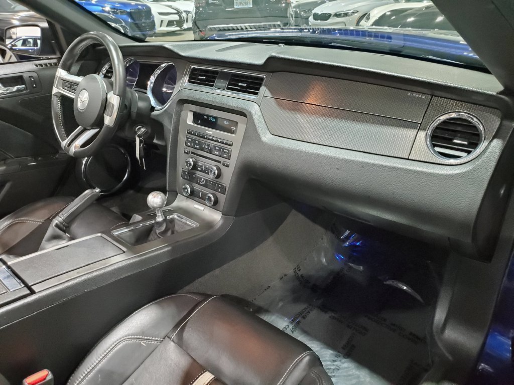 Used 2012 Ford Mustang GT Premium w/ Security Pkg RWD image 16