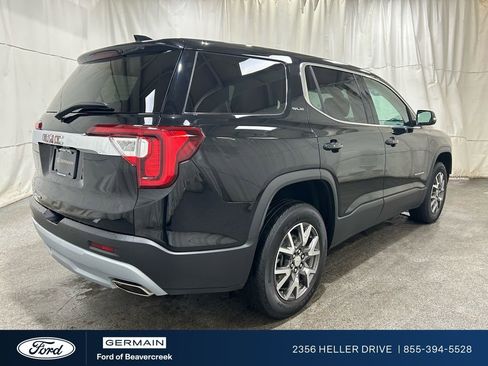 Used 2023 GMC Acadia SLE image 8