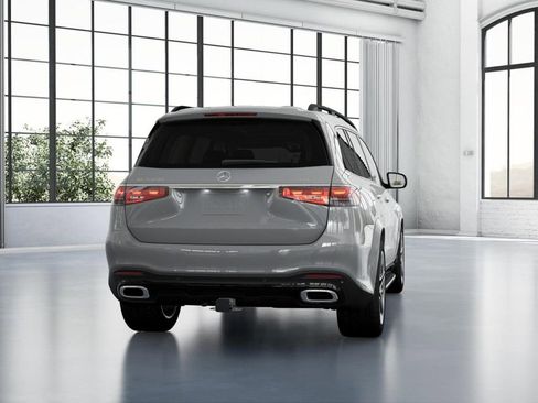 New 2026 Mercedes-Benz GLS 450 4MATIC image 24