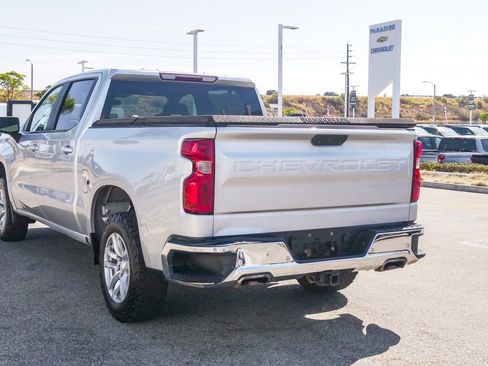 Used 2020 Chevrolet Silverado 1500 LT w/ Convenience Package AWD/4WD image 7