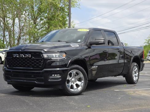 Used 2025 RAM 1500 Big Horn image 2