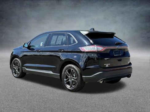 Used 2018 Ford Edge SEL w/ Equipment Group 201A AWD/4WD image 3
