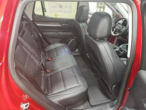 New 2026 GMC Terrain Denali w/ LPO, Black Badging Package image 25