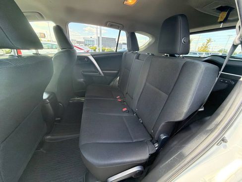 Used 2018 Toyota RAV4 LE w/ All Weather Liner Package AWD/4WD image 14