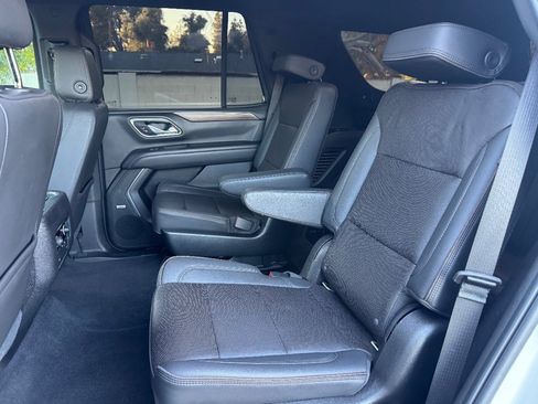 Used 2021 Chevrolet Tahoe High Country image 12