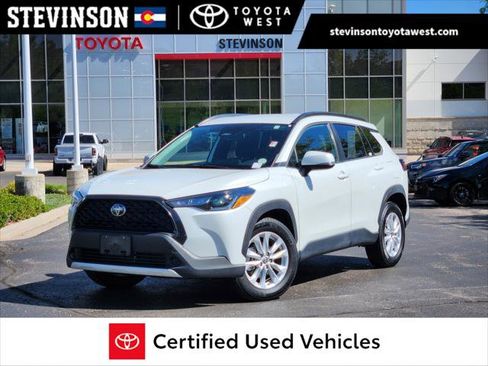 Certified 2023 Toyota Corolla Cross LE AWD/4WD image 1