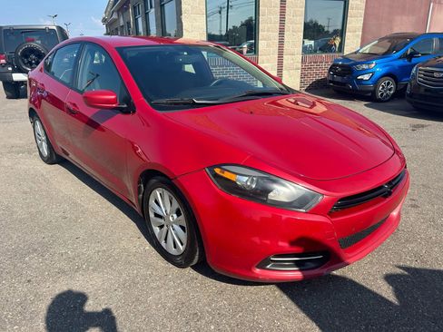 Used 2014 Dodge Dart SXT image 3
