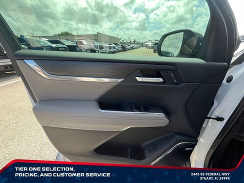 New 2026 GMC Acadia Elevation w/ Black Edition FWD image 24