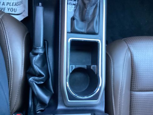 Certified 2017 Toyota Tacoma Limited image 35