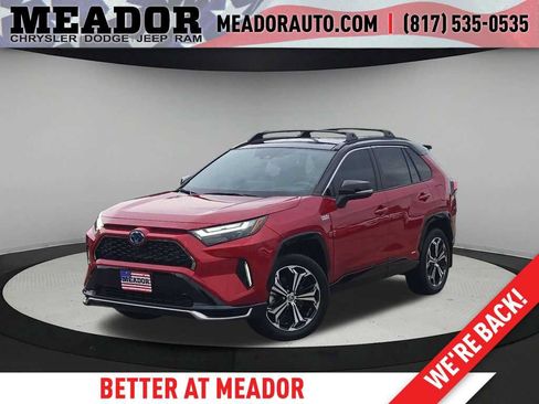 Used 2024 Toyota RAV4 XSE w/ Premium Package AWD/4WD image 1