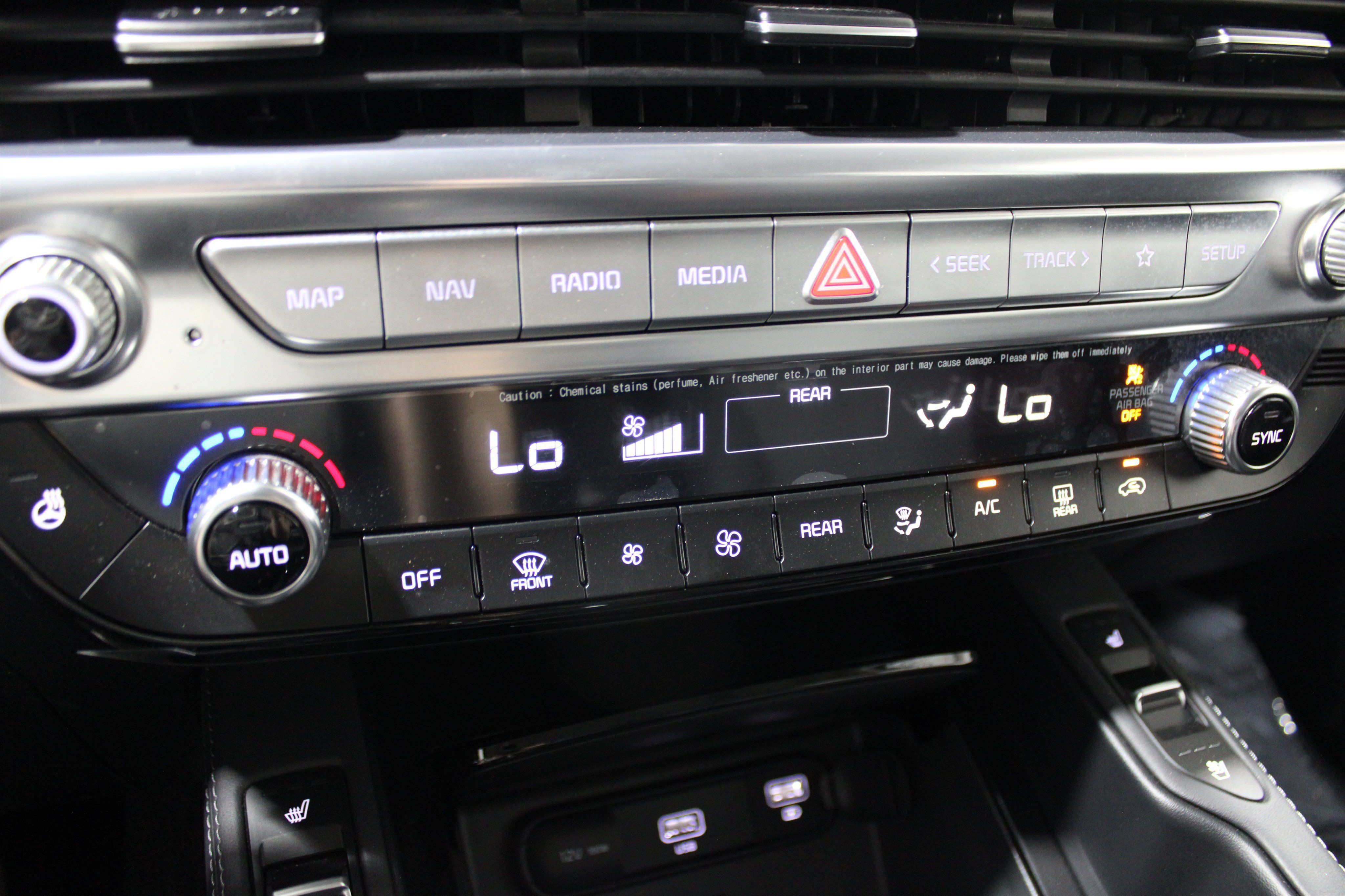 Used 2021 Kia Telluride EX w/ Towing Package AWD/4WD image 25