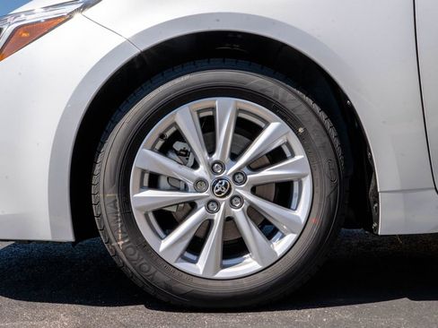 New 2026 Toyota Corolla SE FWD image 10
