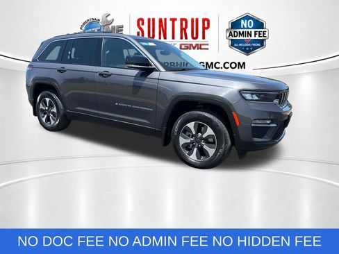 Used 2022 Jeep Grand Cherokee Limited 4xe w/ MOPAR Finishing Package AWD/4WD image 8