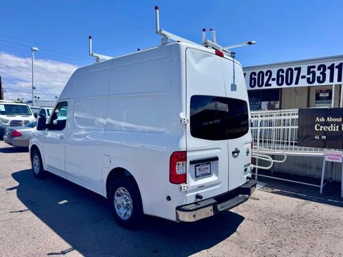 Used 2012 Nissan NV 2500 SV w/ Side Curtain Airbag Pkg image 4