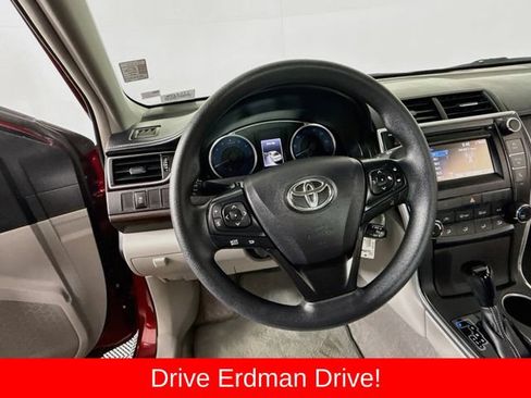 Certified 2016 Toyota Camry LE FWD image 11