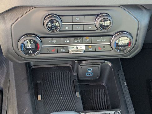 New 2025 Ford Bronco Big Bend AWD/4WD image 24