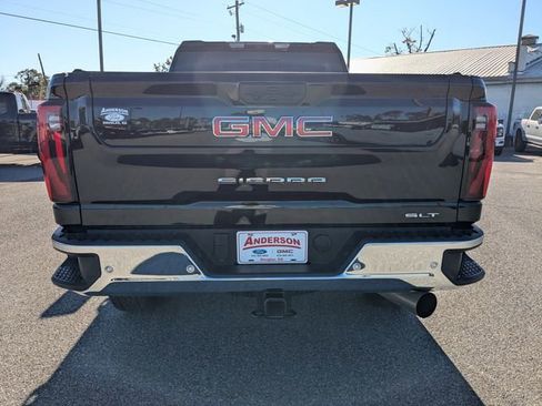 Used 2025 GMC Sierra 2500 SLT w/ SLT Premium Package AWD/4WD image 5