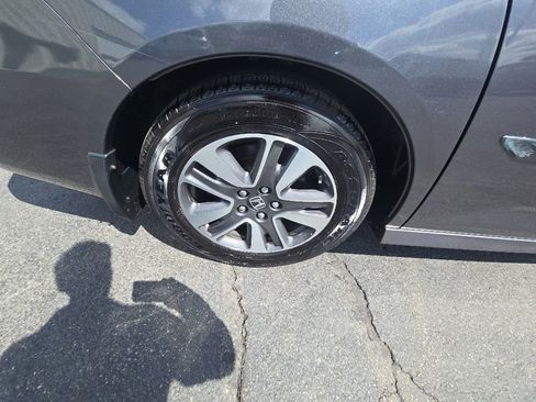 Used 2016 Honda Odyssey Touring image 10