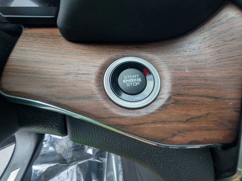 Used 2024 Jeep Grand Cherokee Summit w/ Advanced Protech Group IV image 16