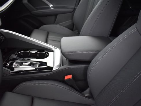 New 2026 Audi Q5 Premium Plus AWD/4WD image 8
