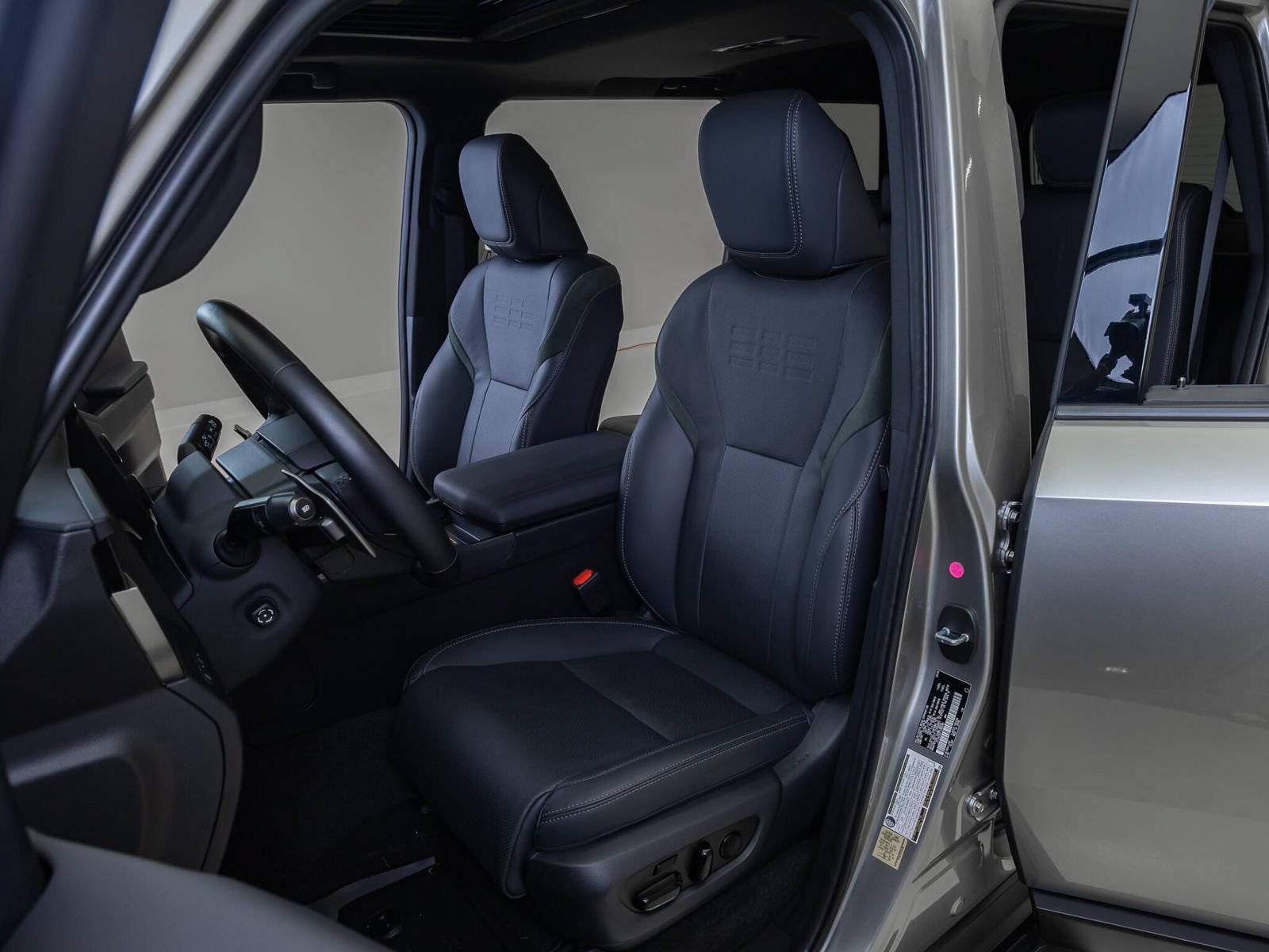 Used 2026 Lexus GX 550 AWD/4WD image 27