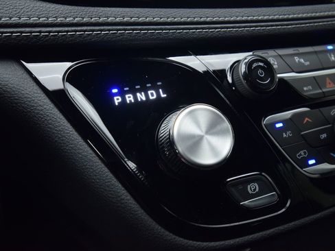 New 2026 Chrysler Pacifica Select w/ S Appearance Package image 21