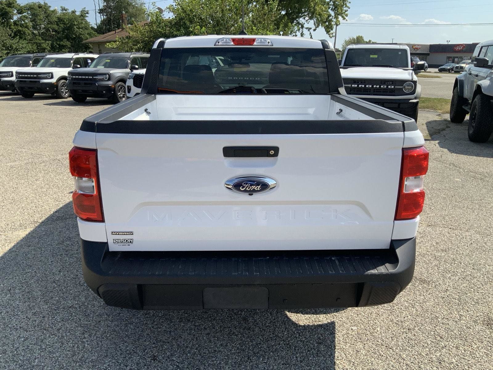 Used 2023 Ford Maverick XLT FWD image 9