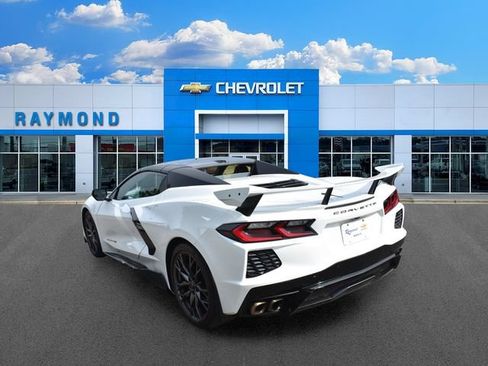 Used 2023 Chevrolet Corvette Stingray Preferred Conv w/ Z51 Performance Package RWD image 5
