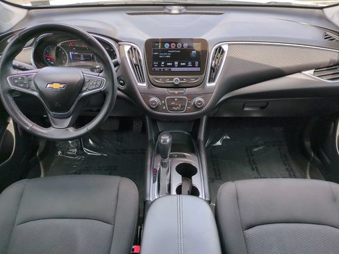 Used 2018 Chevrolet Malibu LT FWD image 14