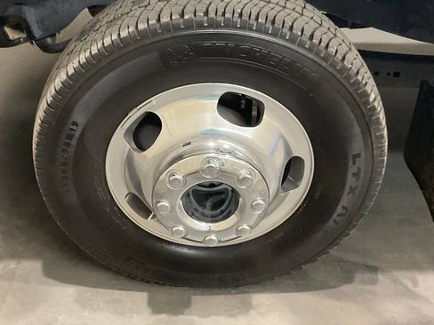 Used 2025 Ford F350 King Ranch AWD/4WD image 5