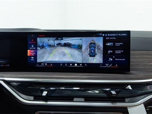 Certified 2025 BMW X5 xDrive40i w/ Premium Package image 22