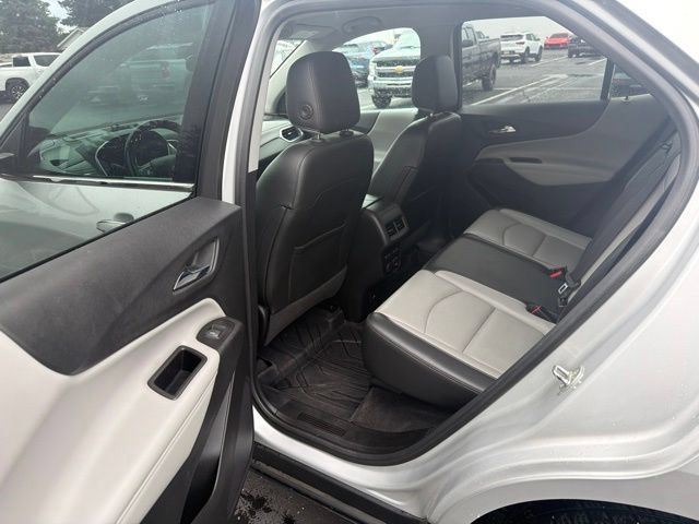 Used 2018 Chevrolet Equinox Premier AWD/4WD image 13