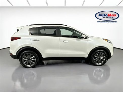 Used 2022 Kia Sportage Nightfall Edition w/ Nighfall AWD Premium Package image 10