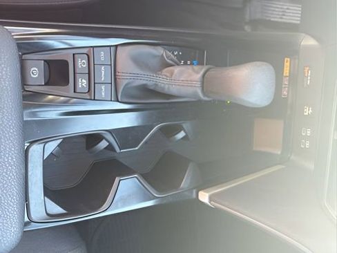 Used 2025 Toyota Camry LE image 23