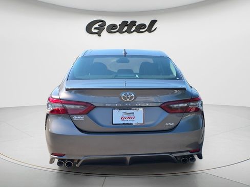 Used 2023 Toyota Camry XSE FWD image 5