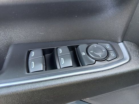 Used 2024 Chevrolet Silverado 2500 LT image 13