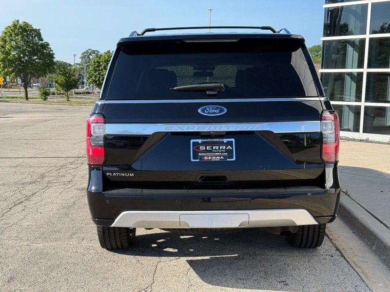 Used 2021 Ford Expedition Platinum AWD/4WD image 4