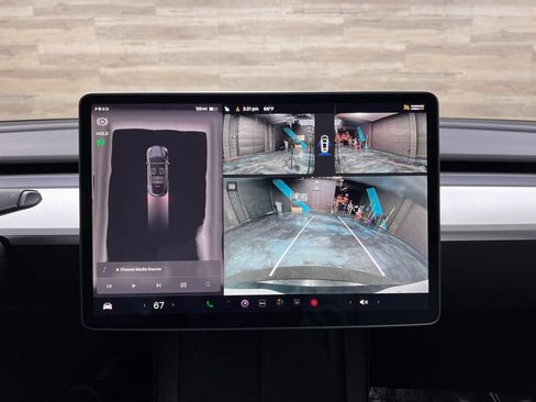 Used 2024 Tesla Model Y Long Range image 7