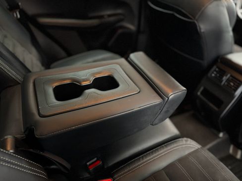 Used 2023 Mitsubishi Outlander SE image 31