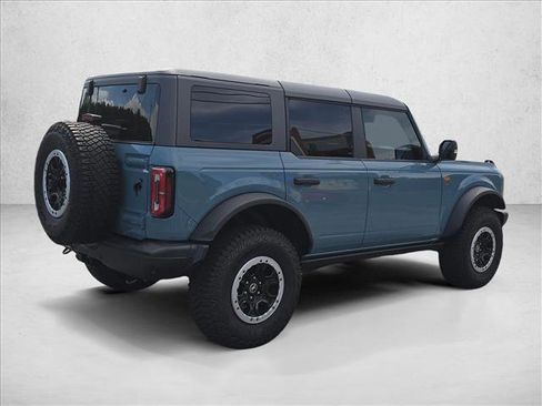 Used 2023 Ford Bronco Badlands w/ Sasquatch Package AWD/4WD image 5