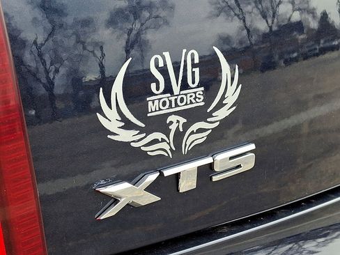 Used 2015 Cadillac XTS Luxury w/ Driver Awareness Package image 23