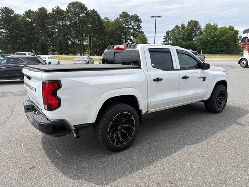 Used 2025 Chevrolet Colorado W/T w/ WT Convenience Package II RWD image 8