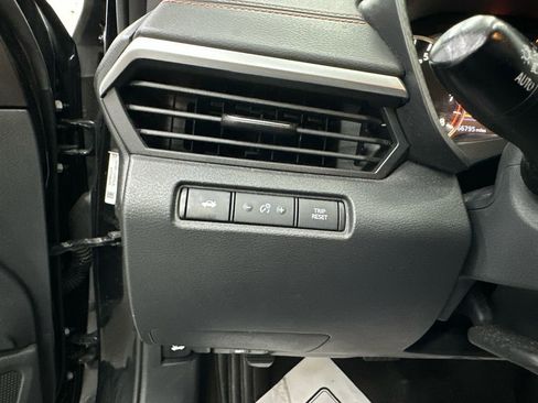 Used 2022 Nissan Altima 2.5 SR FWD image 30