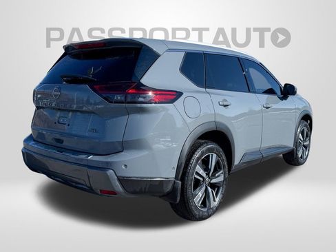 Certified 2024 Nissan Rogue SL image 5