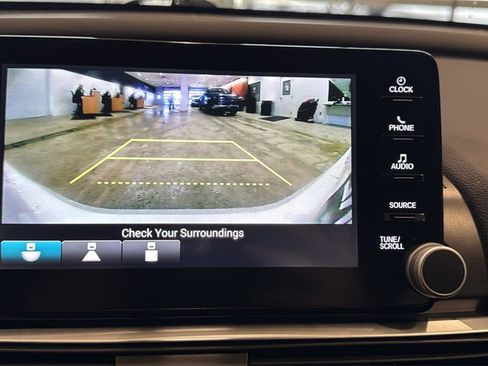 Used 2018 Honda Accord Sport image 34