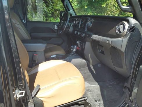 Used 2020 Jeep Wrangler Unlimited Rubicon AWD/4WD image 12